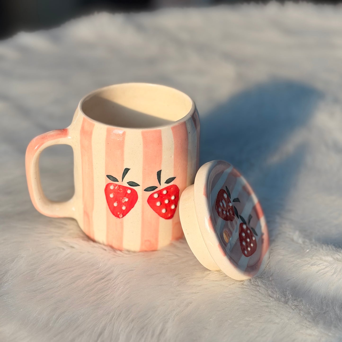 Strawberry Bliss Ceramic Mug with Lid & Steel Straw