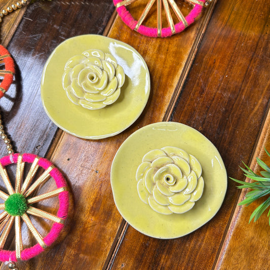 Yellow agarbatti holder ( pack of 1 )