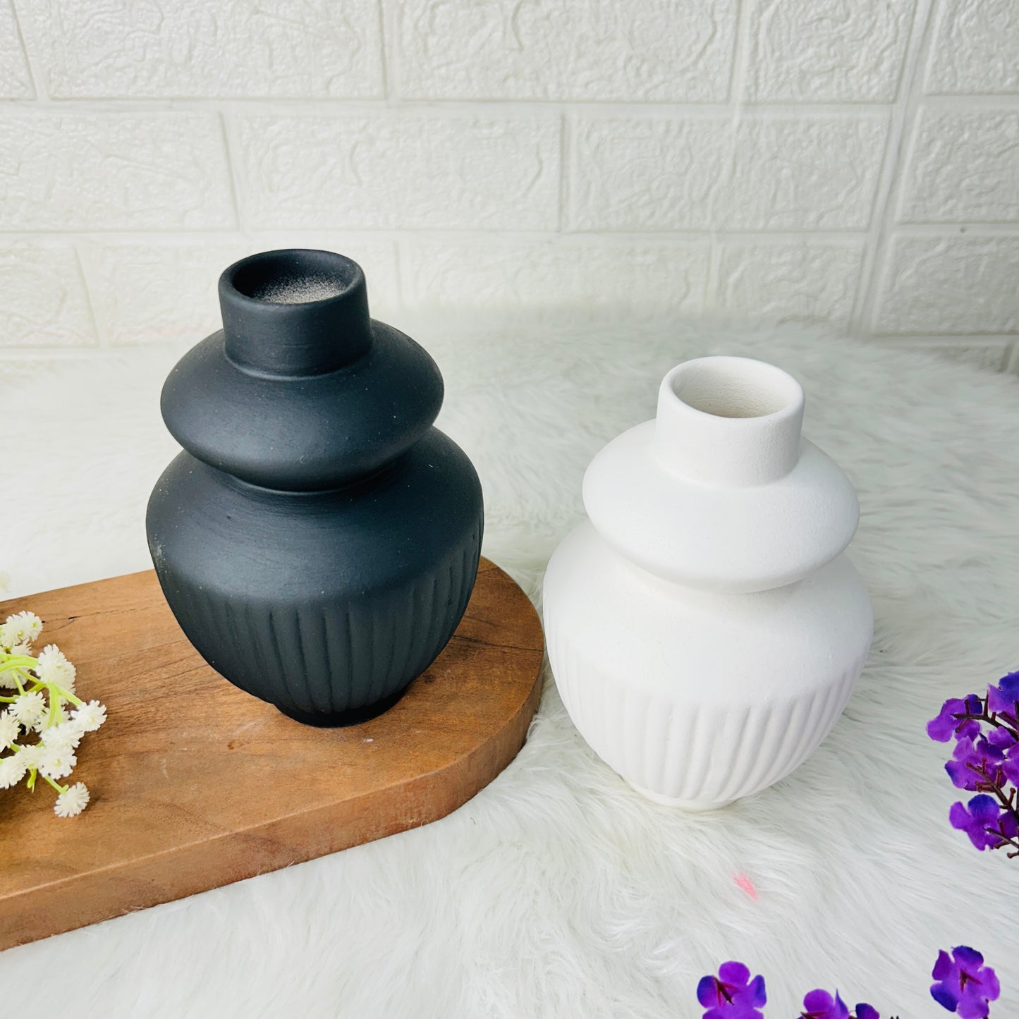 Monochrome Ripple Ceramic Vase Set (Black & White)