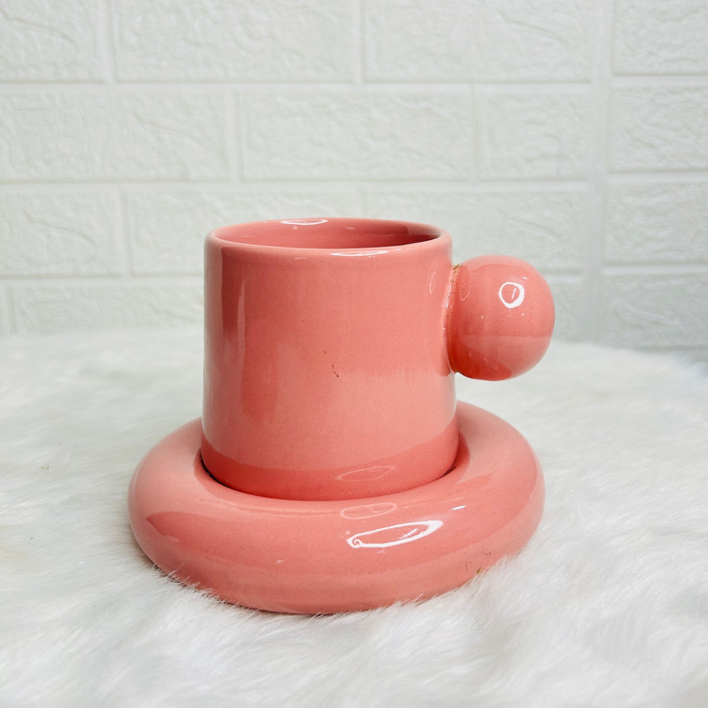 Pink Knob Mug & Saucer (Pack of 1)