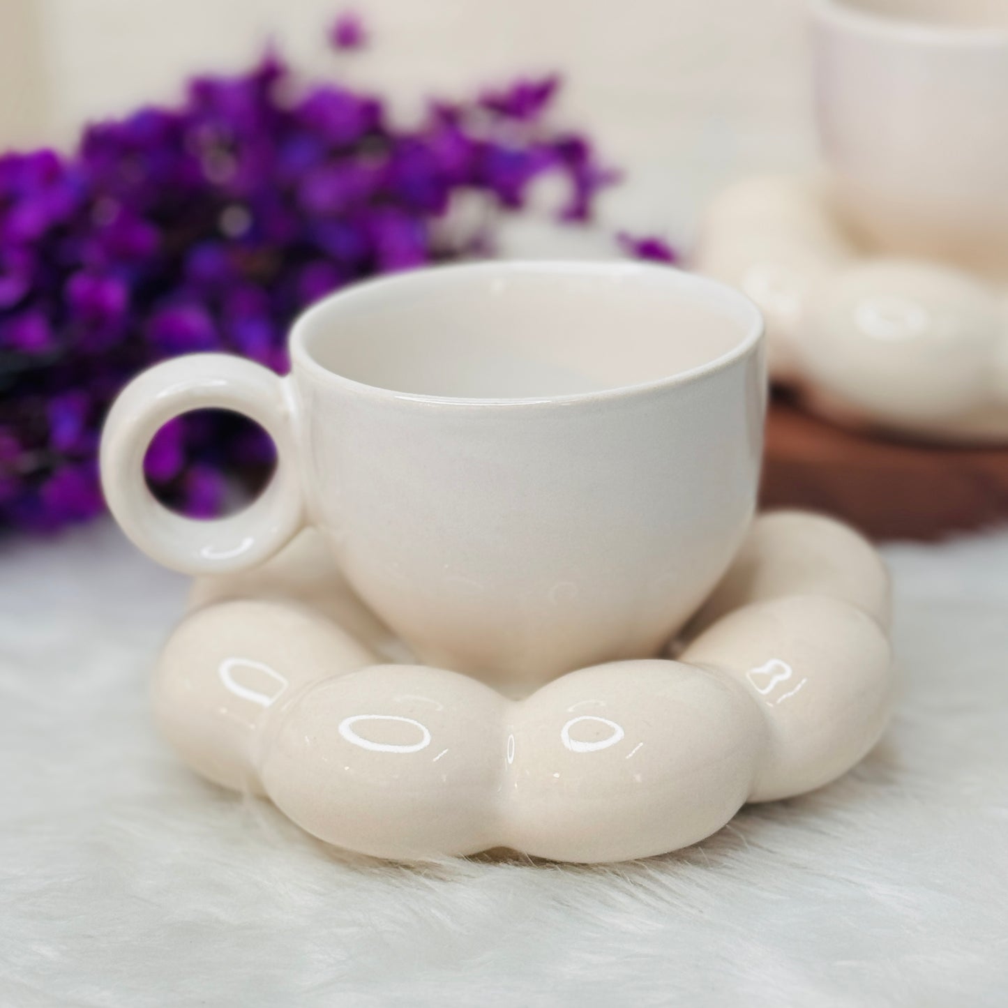 White Bubble Cup Saucer (Pack of 1)