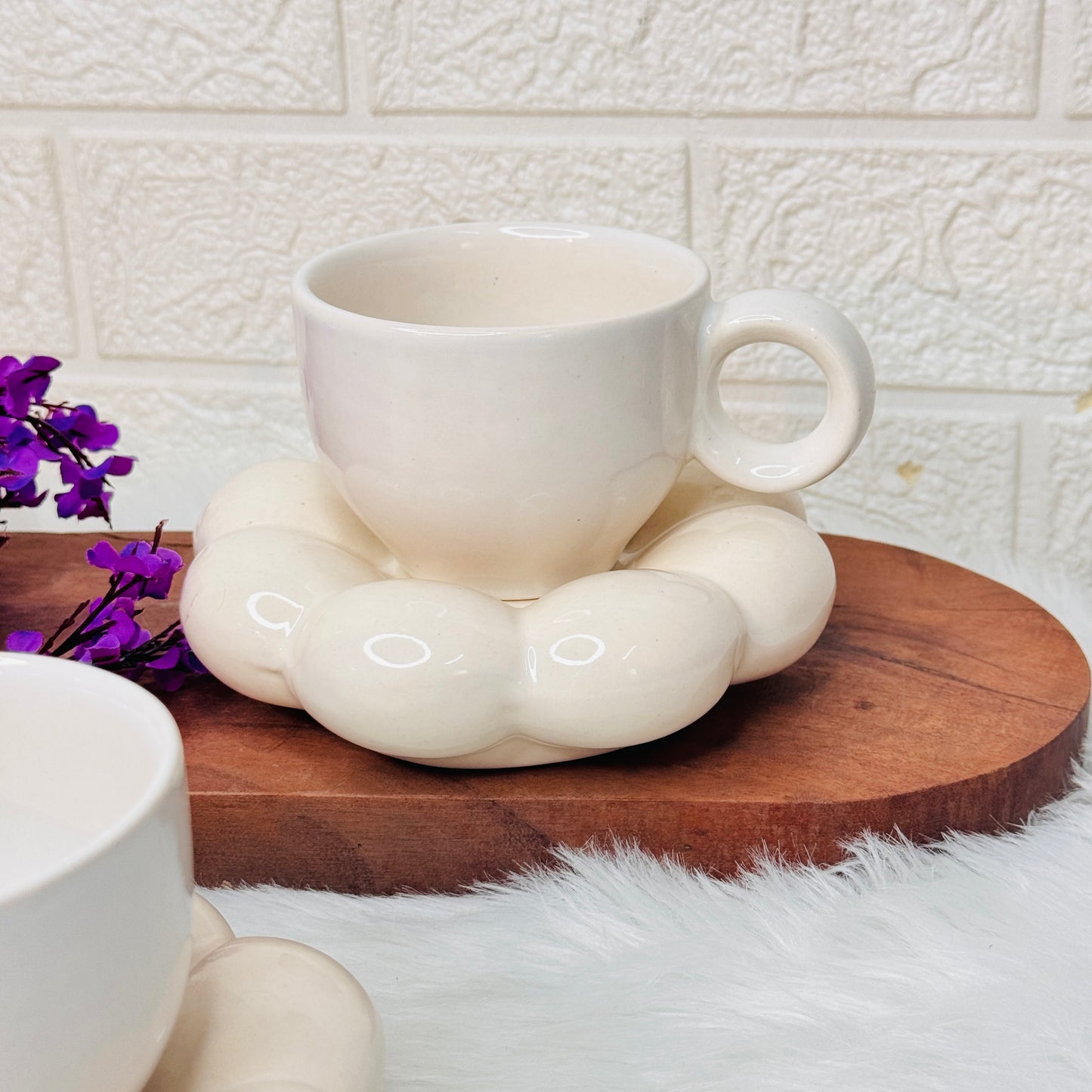 White Bubble Cup Saucer (Pack of 1)