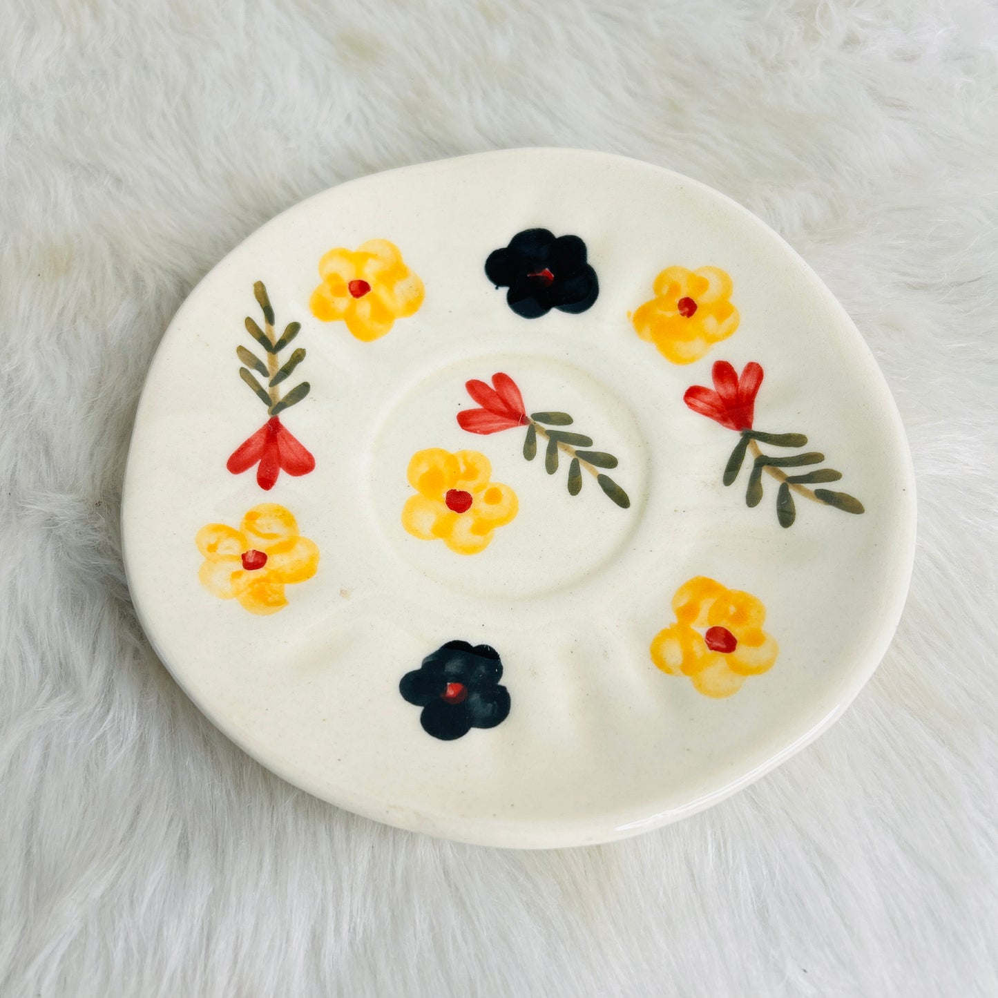 Yellow Flower Cup Saucer (Pack of 1)