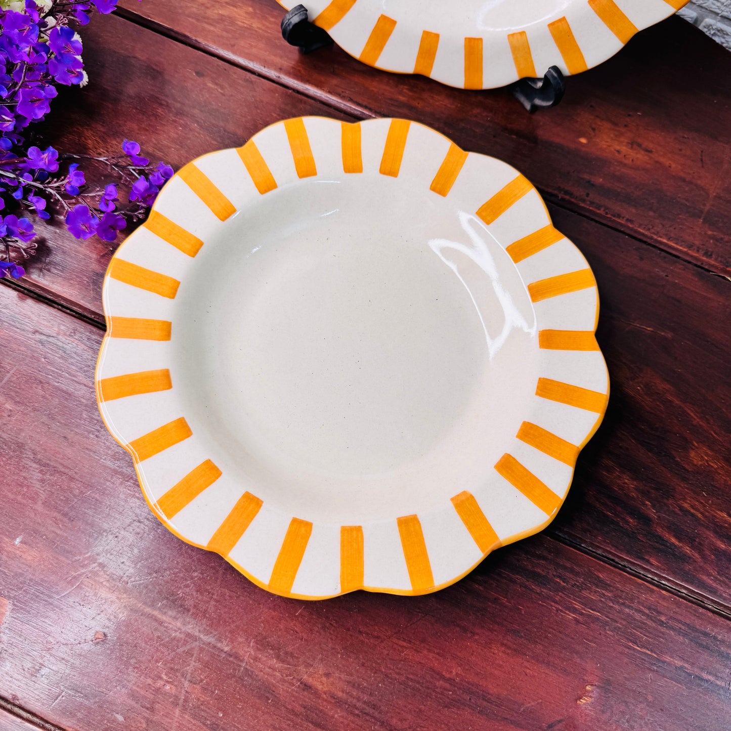 Sunset Stripe Scallop Ceramic Plate