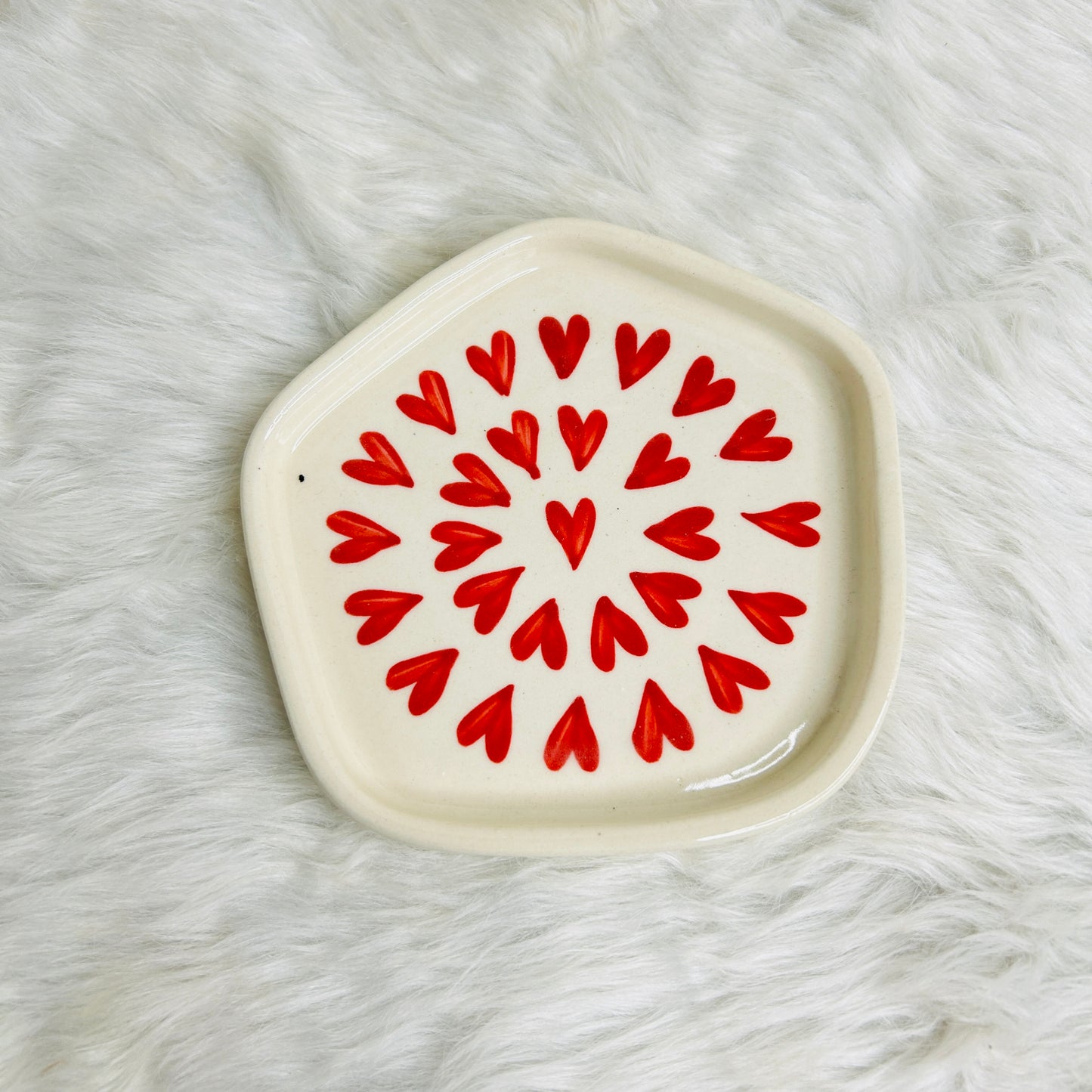 Red Heart Cup & Saucer (Pack of 1)