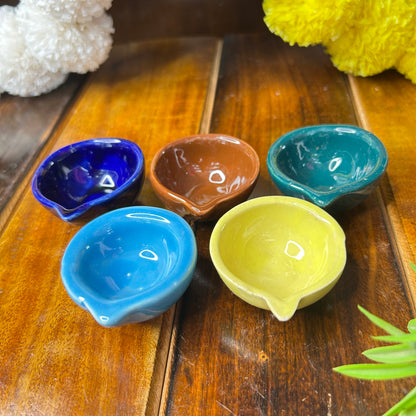 Plain Diya’s Combo (Set of 5)