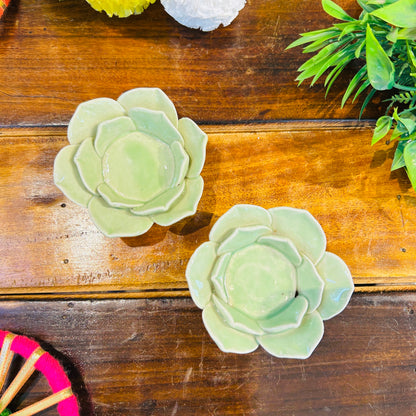 Green Flower T-Light Holder ( set of 1 )