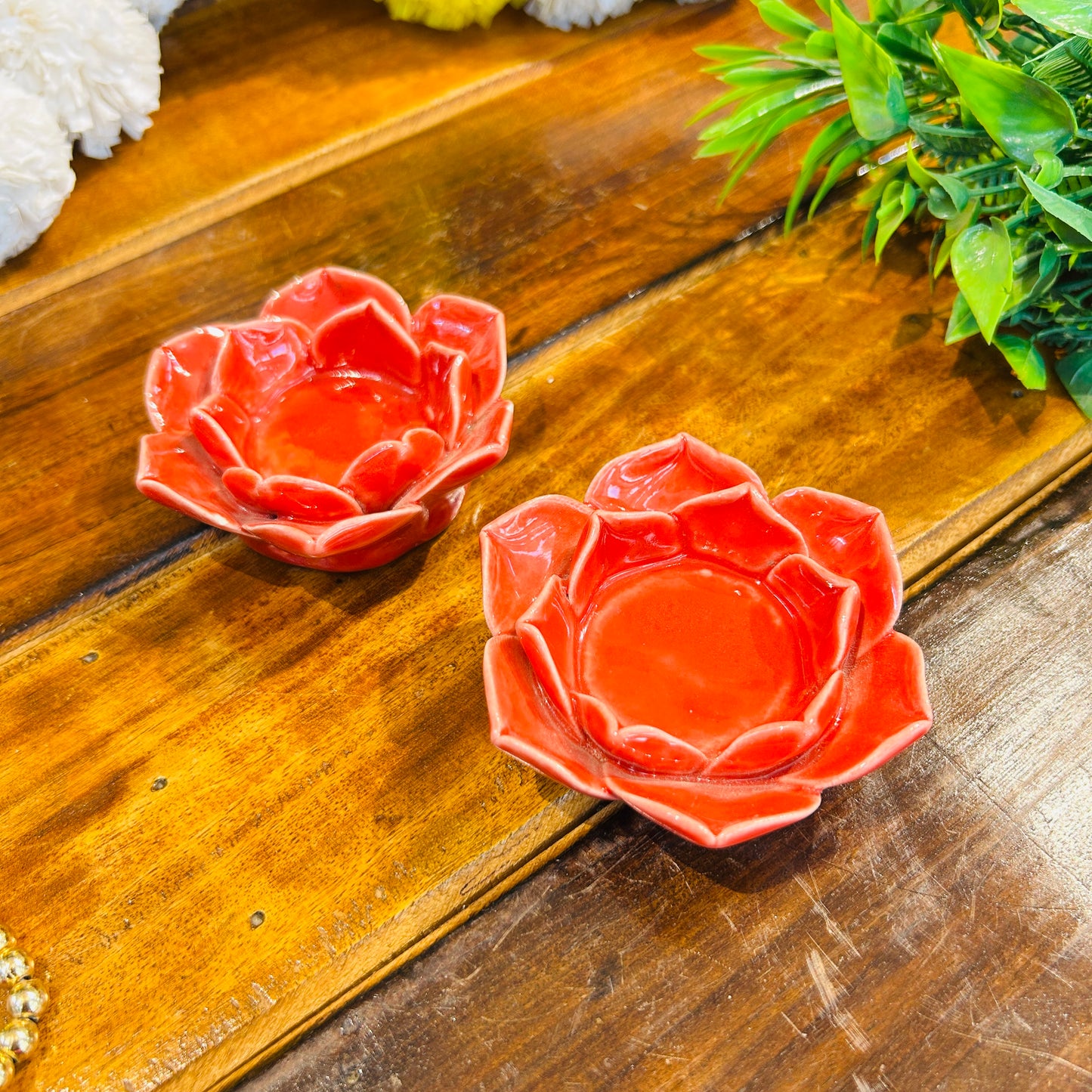 Red Flower T-Light Holder ( set of 1 )