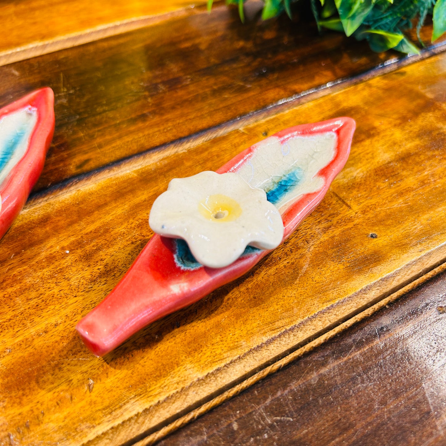 Red Leaf Incense Stick Holder ( pack of 1 )