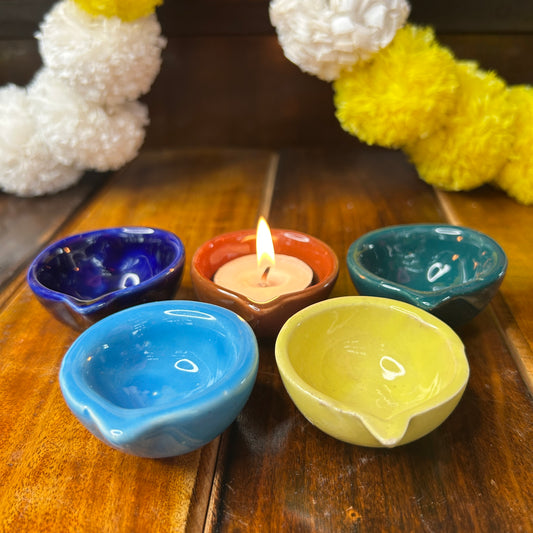 Plain Diya’s Combo (Set of 5)