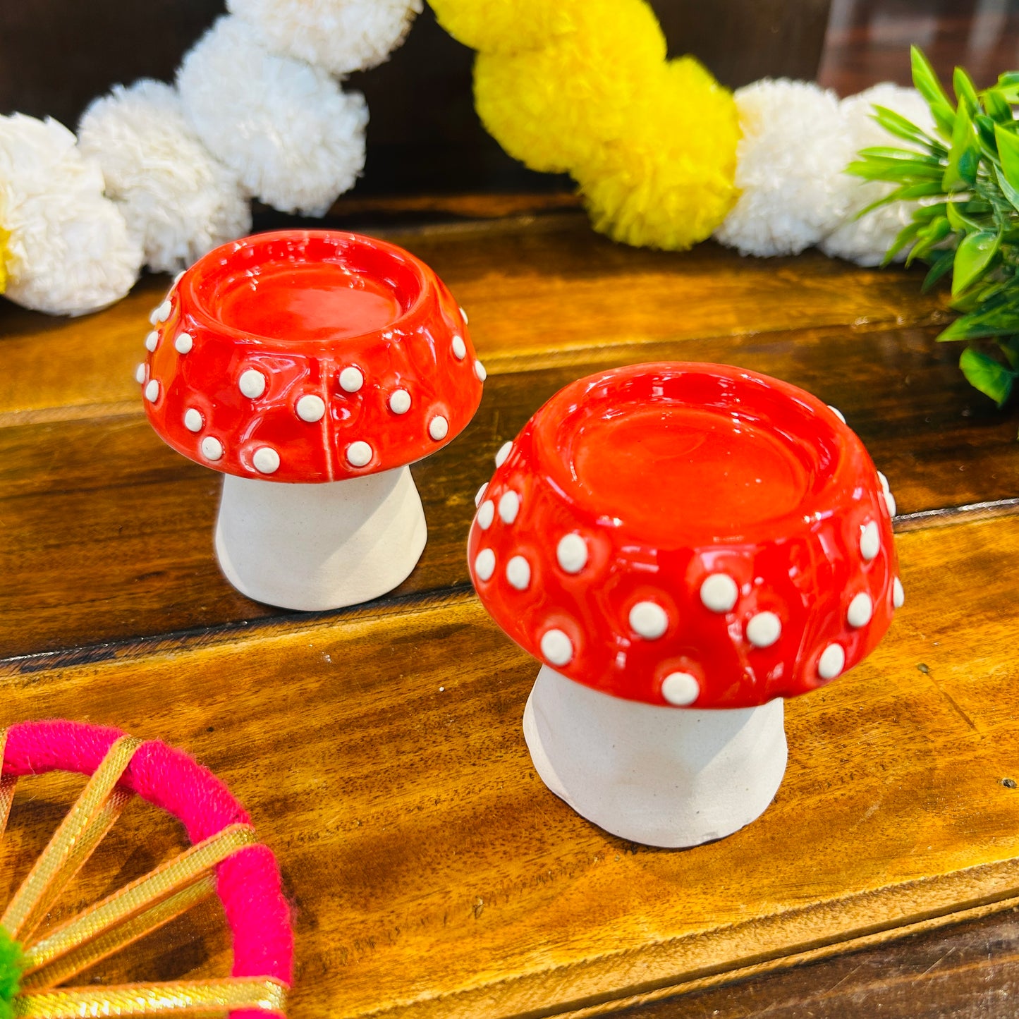 Mashroom T-Light Holder ( pack of 1 )