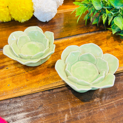 Green Flower T-Light Holder ( set of 1 )