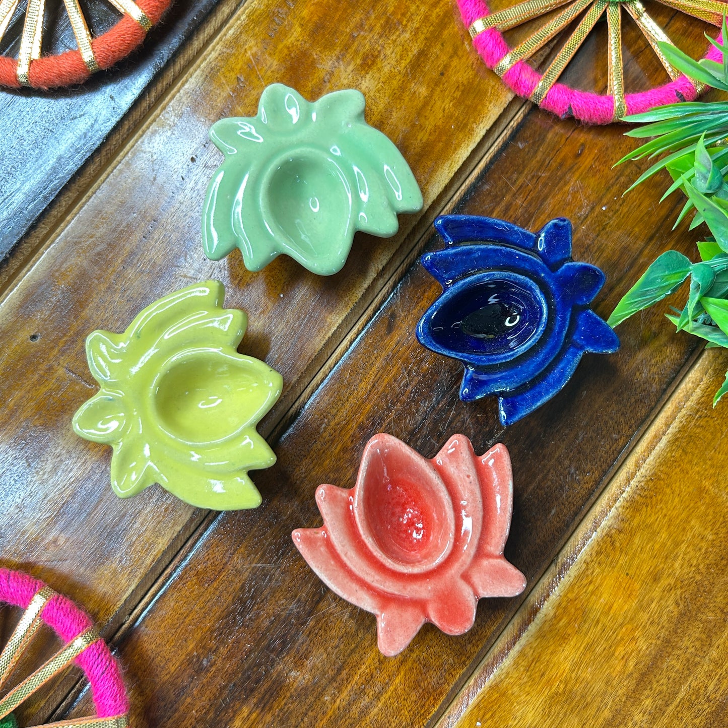 Lotus Diya’s combo ( set of 4 )
