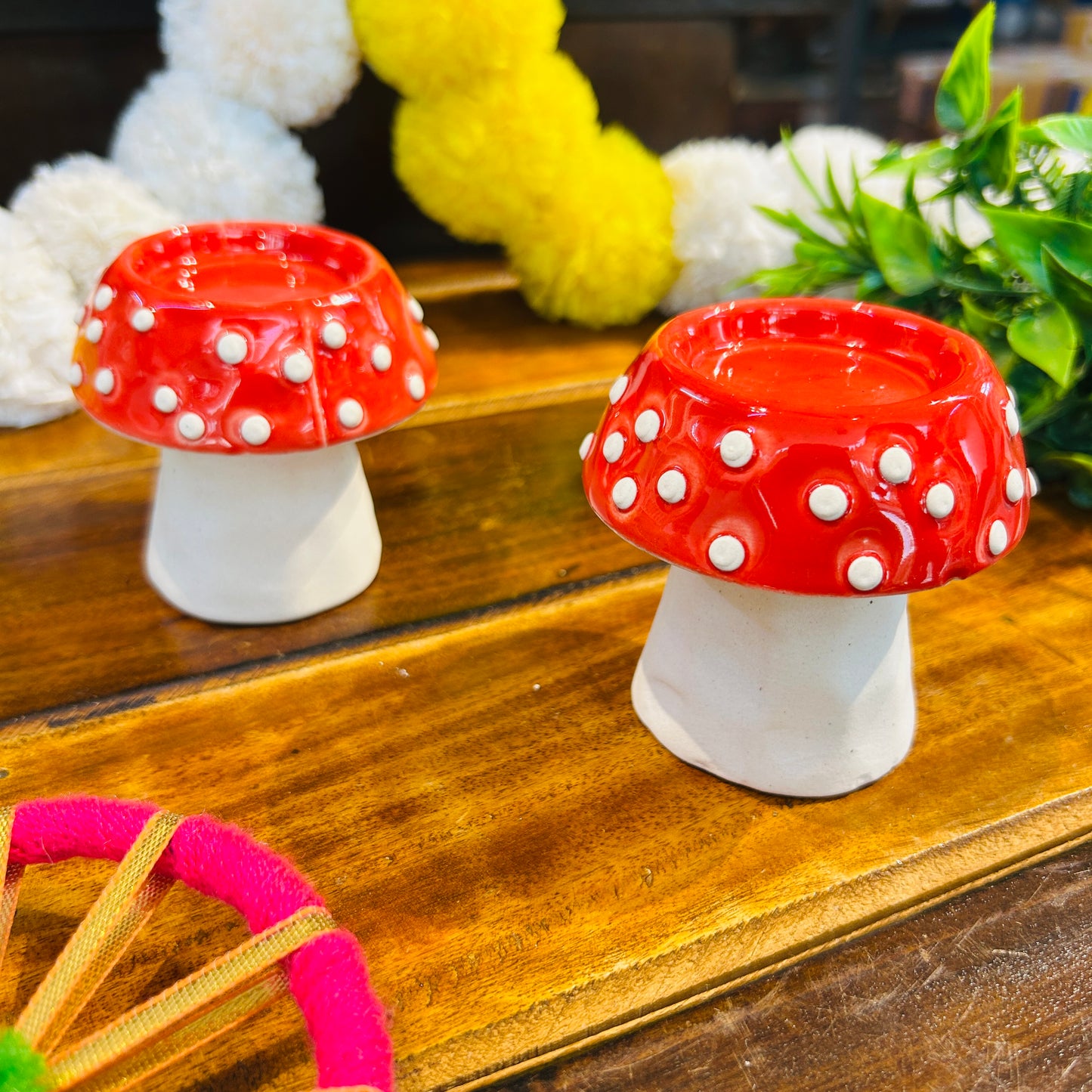 Mashroom T-Light Holder ( pack of 1 )