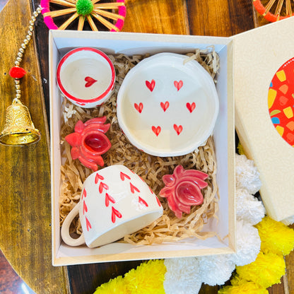 Red Heart Gift Hamper