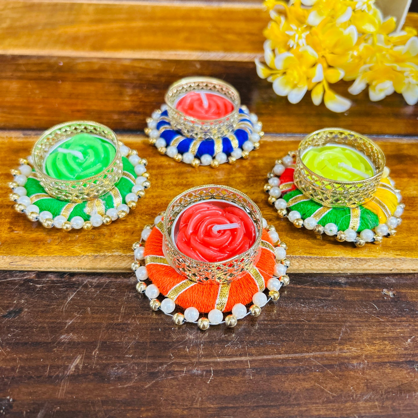 Colorful Round T light Holder with Candle (set of 4)