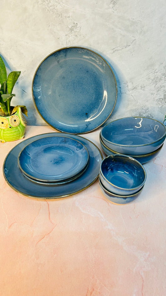 Studio Ocean Dinner Set of  8