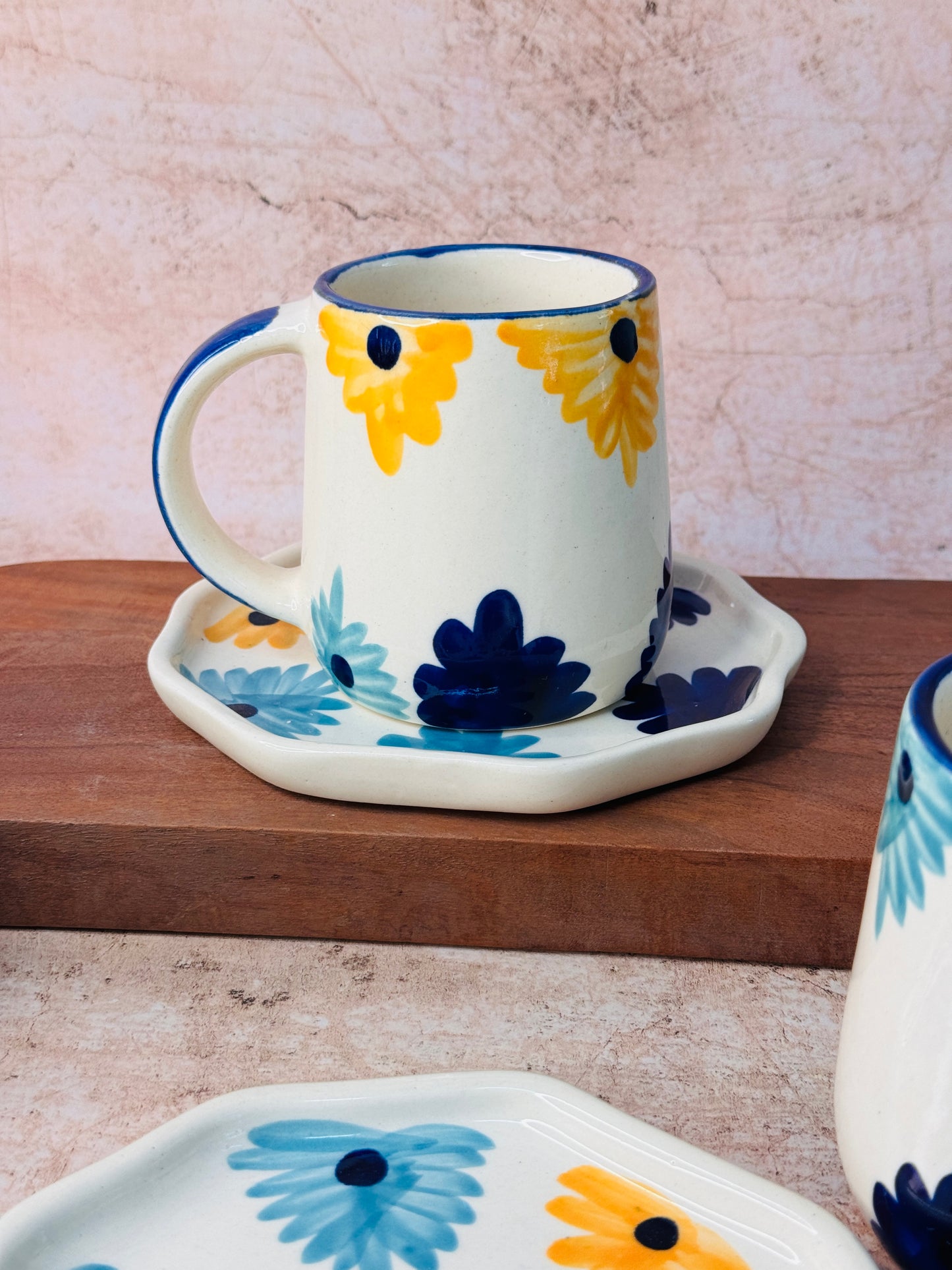 Flower Set (Pack of Mug & Snack Plate 5.5 inch)