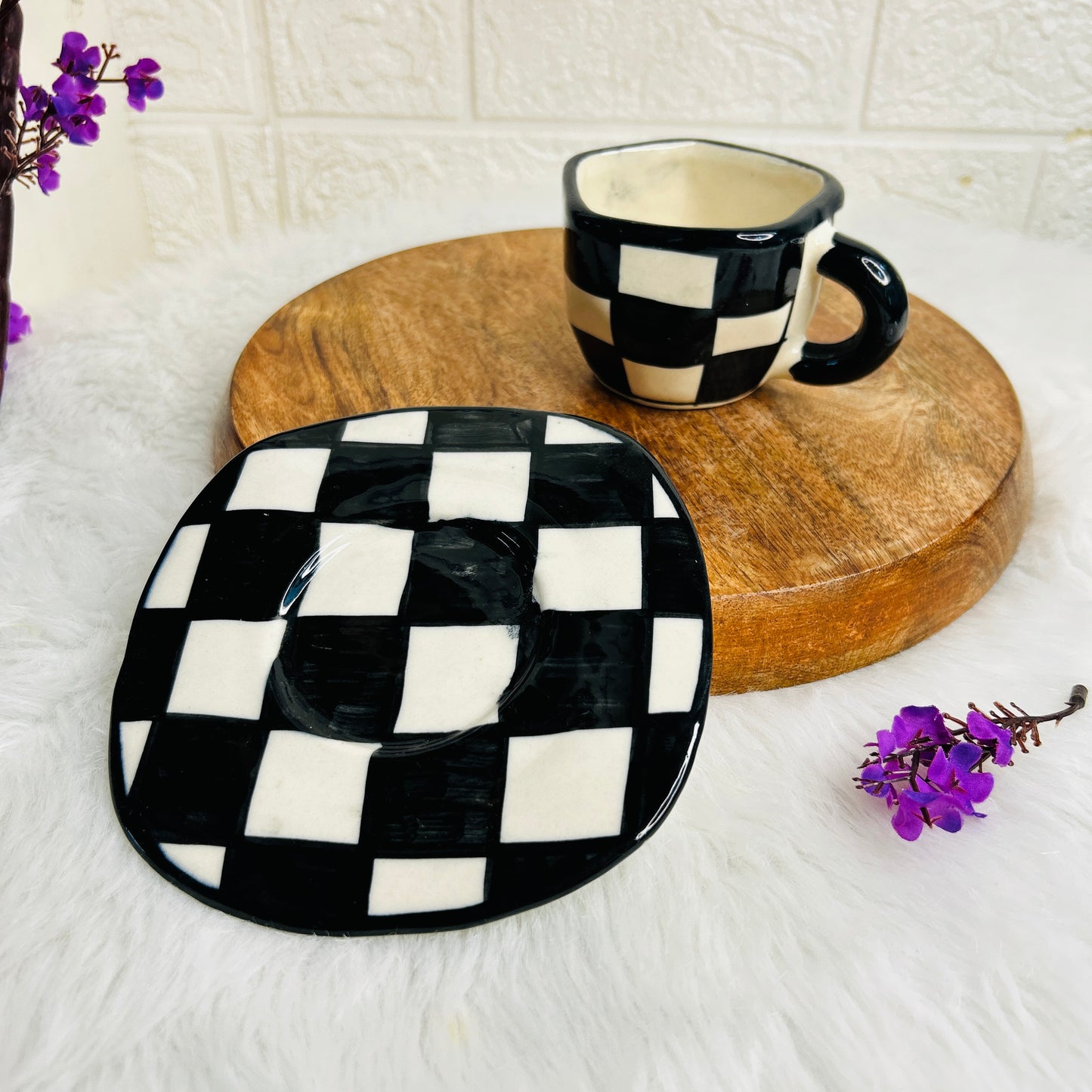 Black Checks Cup Saucer (Pack of 1)