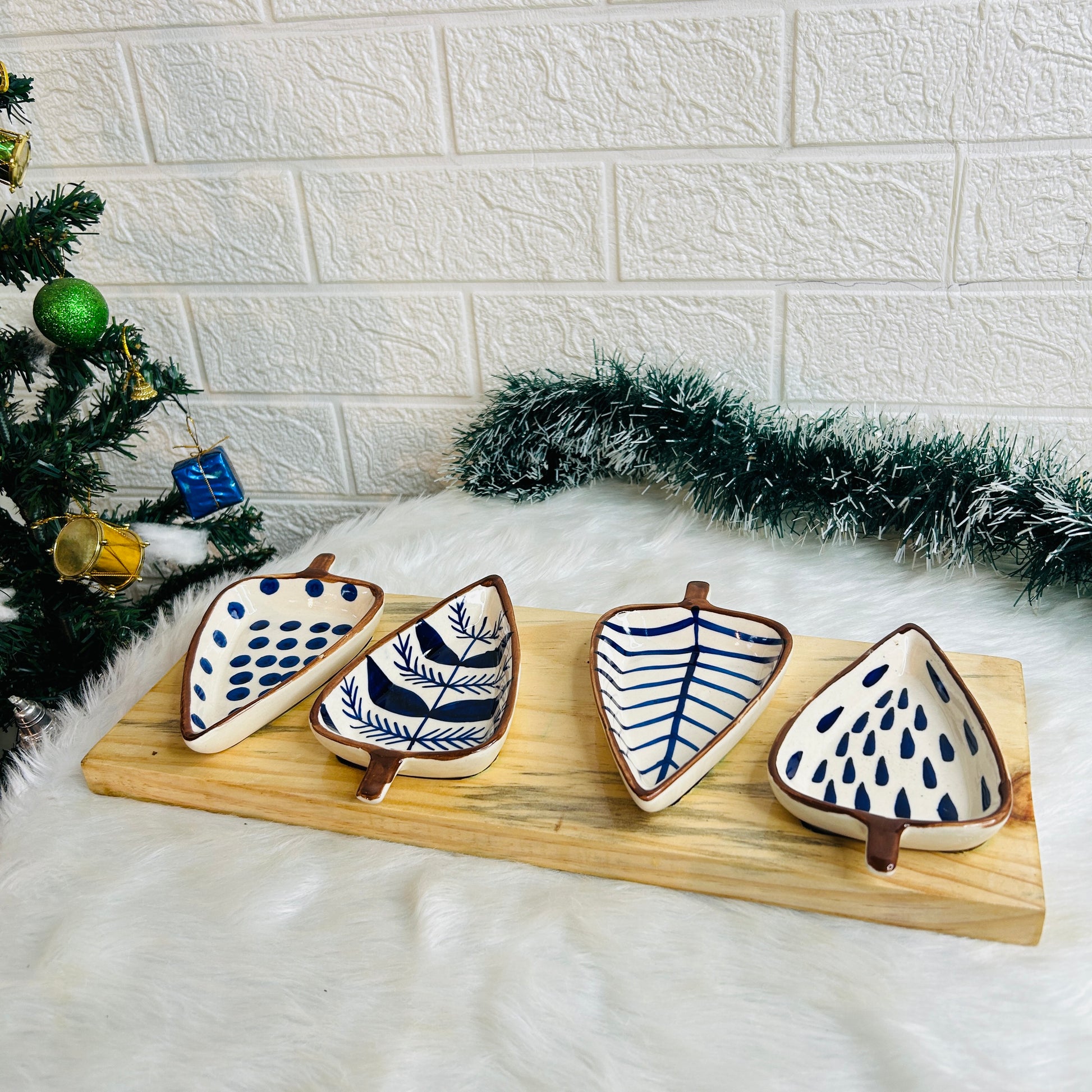 Ceramic Leaf Platter Set Of with Wooden Tray