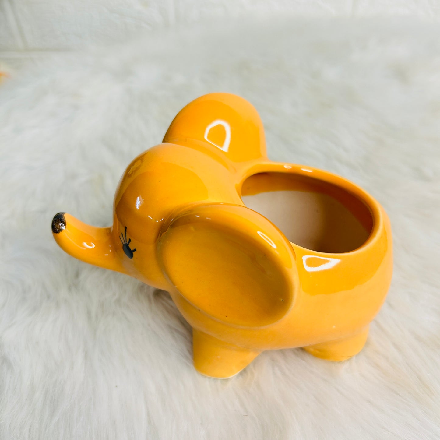 Yellow Elephant Planter (Pack of 1)