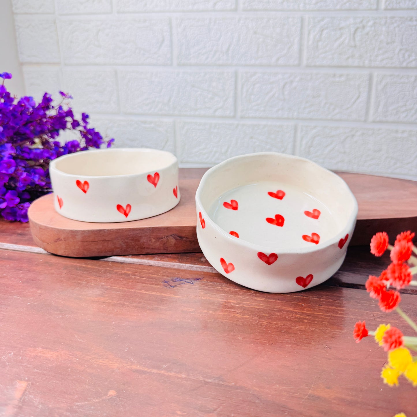 Ceramic Bowl with Red Heart Print – Cute & Minimal