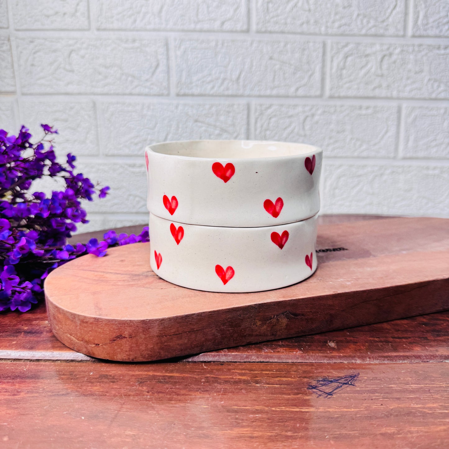 Ceramic Bowl with Red Heart Print – Cute & Minimal