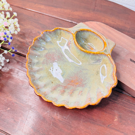 Golden Glaze Shell Ceramic Platter with Dip Bowl