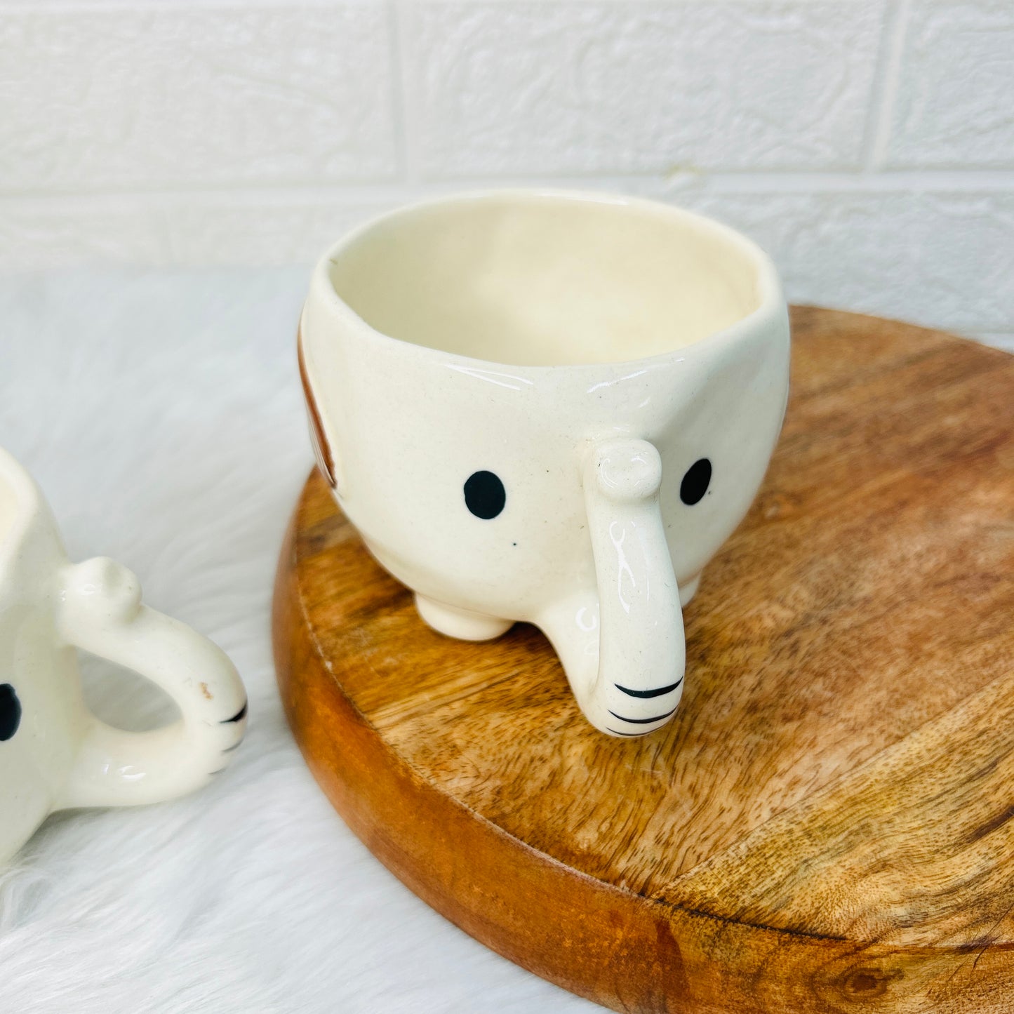 Ivory Elephant Mug – Trunk Handle Edition - 1 pc