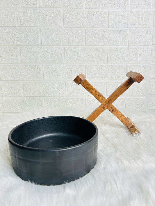 Black Serving Bowl with Stand (Pack of 1)